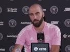 Aos 34 anos, atacante Higuan anuncia aposentadoria do futebol