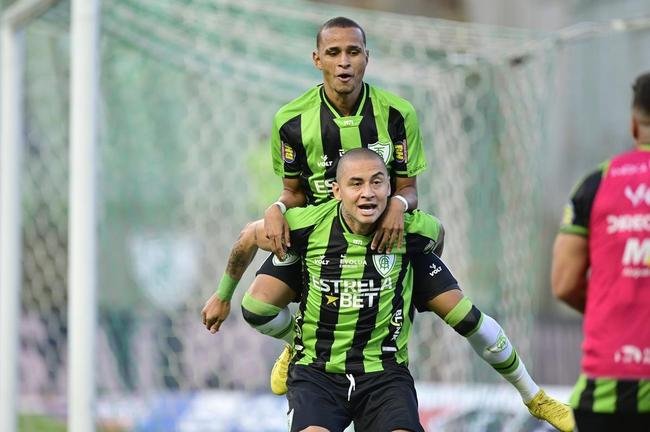 No Independncia, Amrica vence Tombense por 3 a 1, de virada, pela oitava rodada do Campeonato Mineiro 