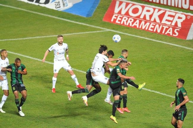 Fotos do jogo entre Amrica e Atltico