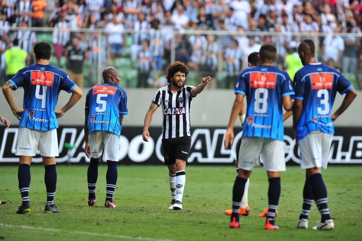 Duelo entre Atltico e URT vale pelas quartas de final do Campeonato Mineiro