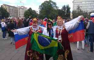 Torcedores de diversas nacionalidades colorem o centro de Moscou durante a Copa do Mundo