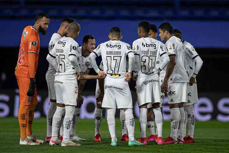 Corinthians elimina Boca nos pênaltis na Bombonera e segue na Libertadores  - Superesportes