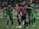 So Paulo joga mal, mas arranca empate com Cuiab na Arena Pantanal