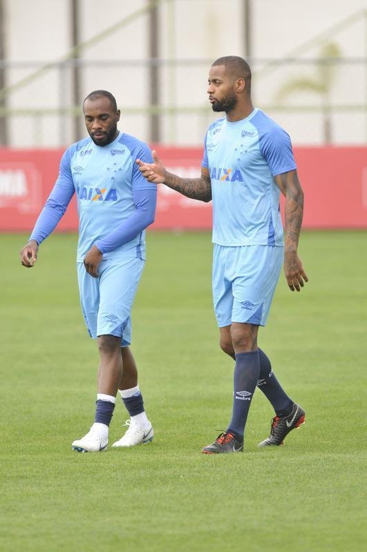 Imagens do treino do Cruzeiro antes do segundo duelo da final da Copa do Brasil, contra o Corinthians, em So Paulo