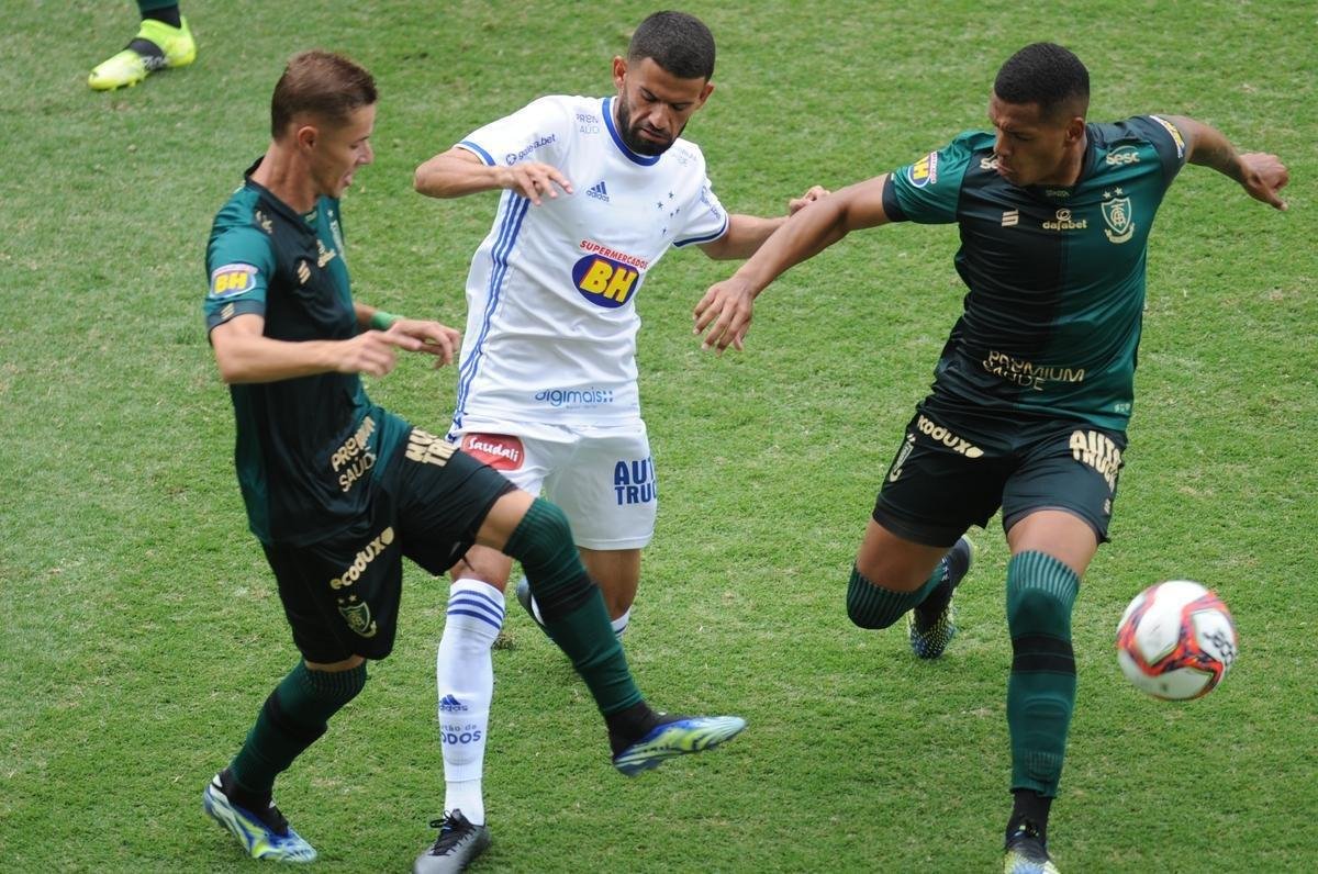 Amrica e Cruzeiro se enfrentaram pelo Campeonato Mineiro