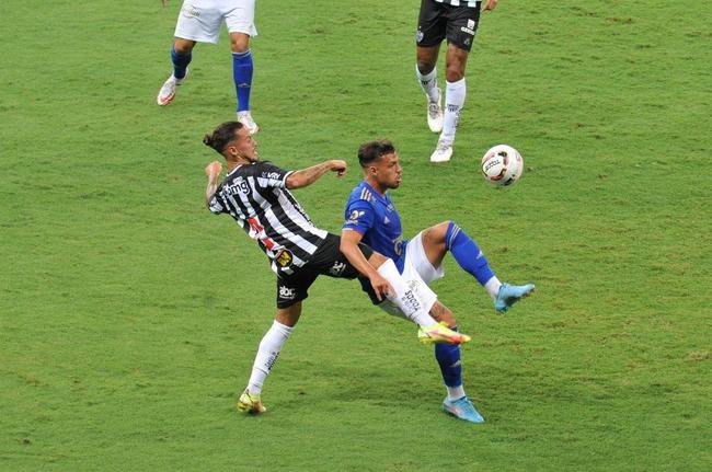 Fotos do clssico entre Atltico e Cruzeiro, no Mineiro