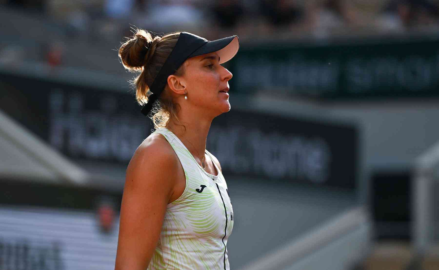 Bia Haddad vai à semifinal de Roland Garros e faz história no tênis  brasileiro - NSC Total