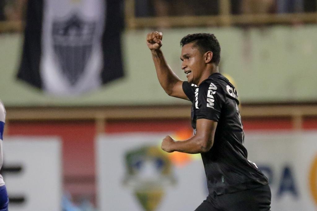 Veja fotos de Atltico-AC x Atltico, pela primeira fase da Copa do Brasil