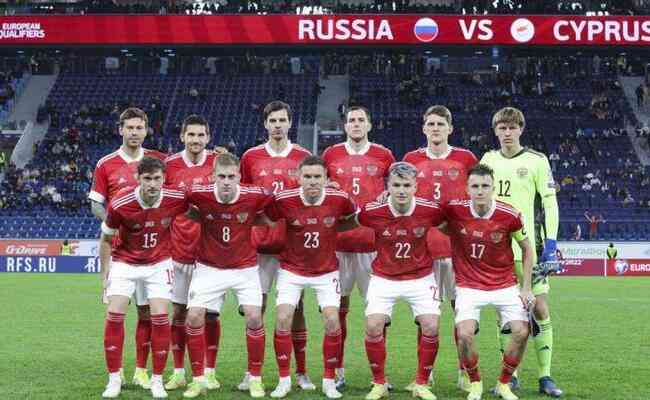 Seleo da Rssia e todos os clubes russos foram suspensos pela FIFA e pela Uefa