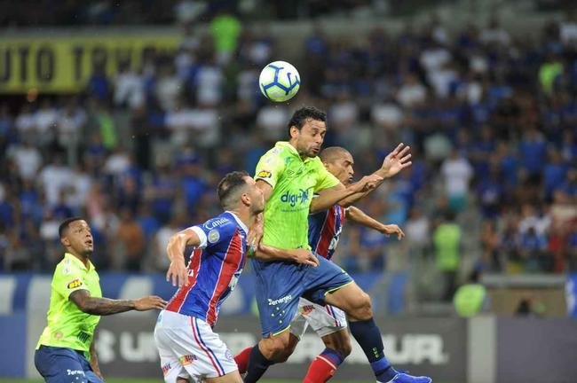 Cruzeiro estreou terceiro uniforme, o ltimo produzido pela Umbro