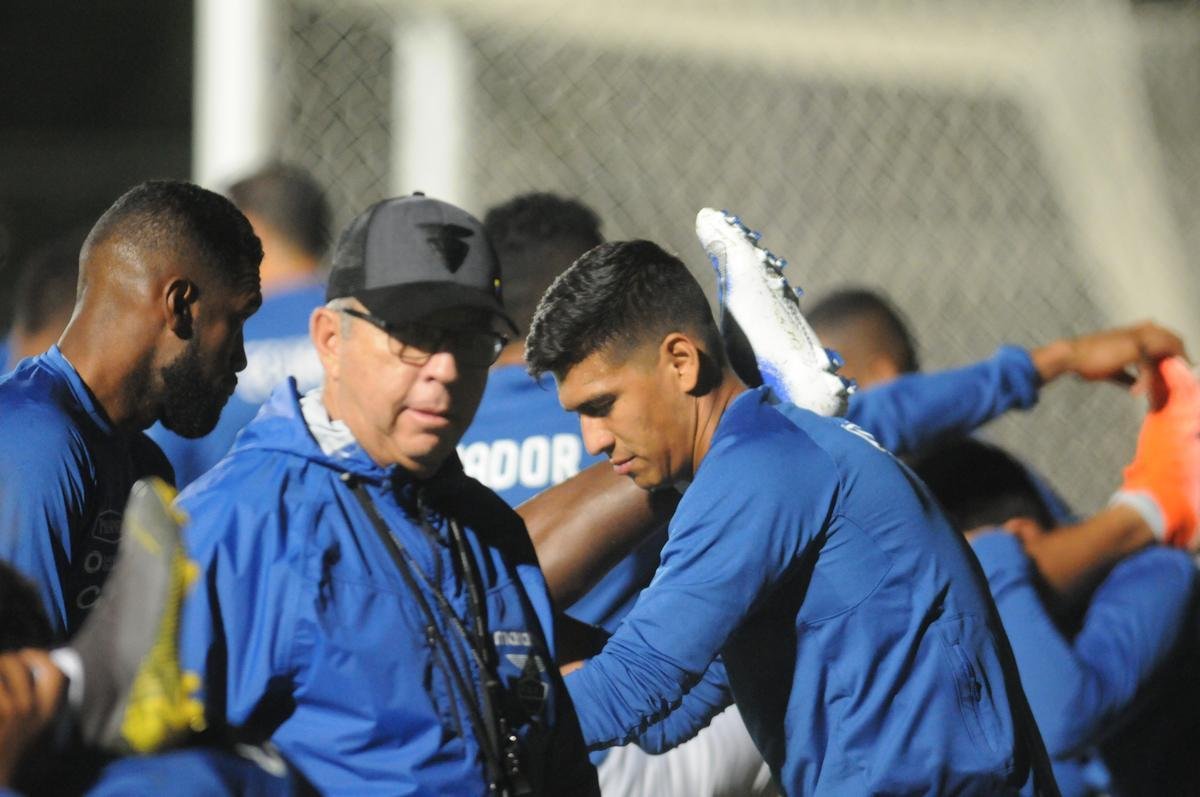 Seleo Equatoriana treinou pela primeira vez em BH, no Sesc Venda Nova