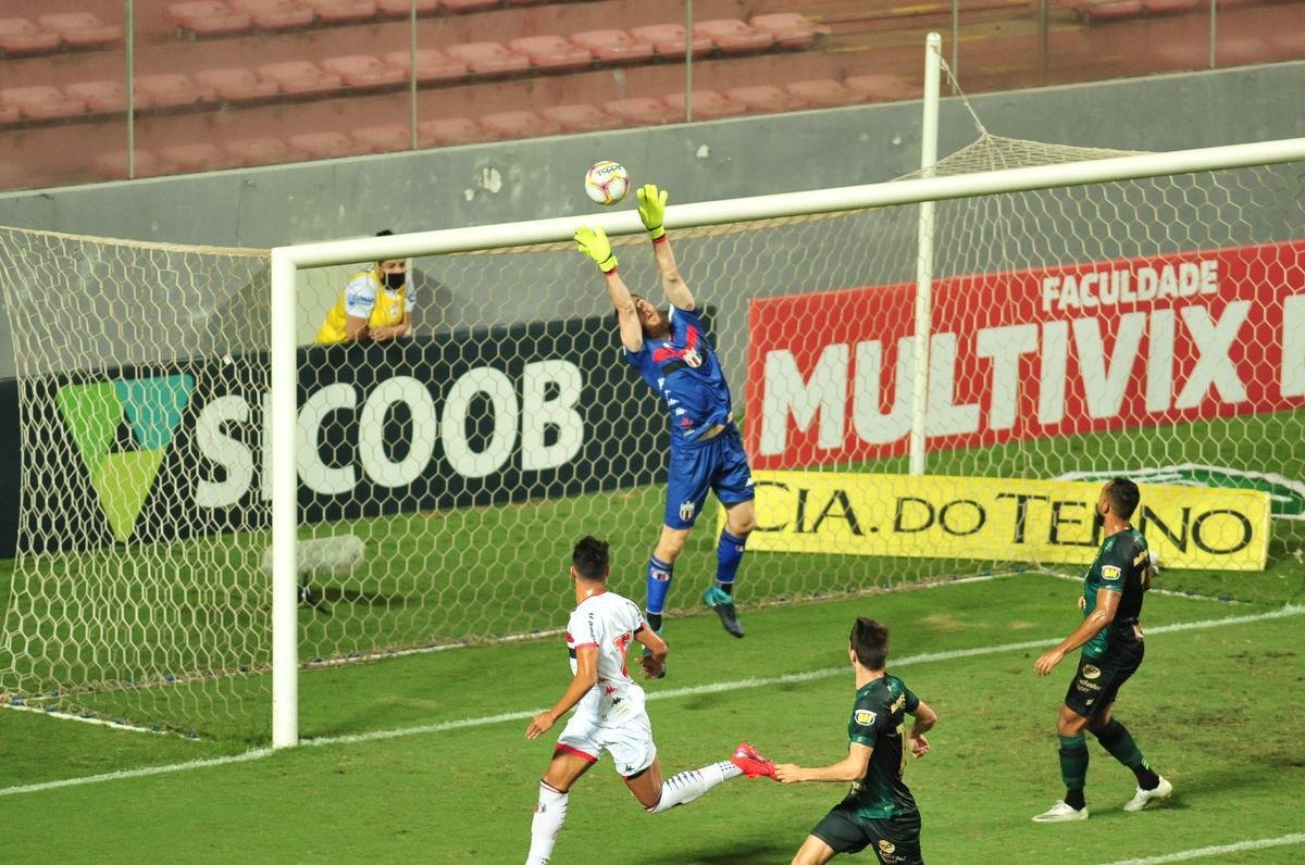 Amrica e Botafogo-SP se enfrentaram no Independncia, pela 35 rodada da Srie B