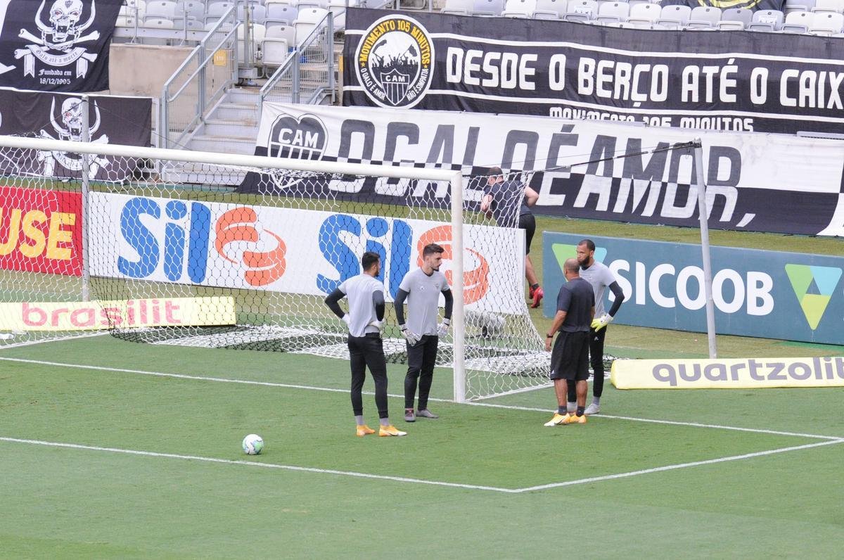 Imagens do jogo entre Atltico e Coritiba, pela 27 rodada da Srie A do Campeonato Brasileiro, no Mineiro