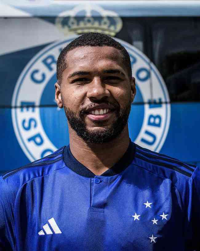 Portero té asustado Cruzeiro inicia venda da camisa principal da temporada 2023; veja os preços  - Superesportes