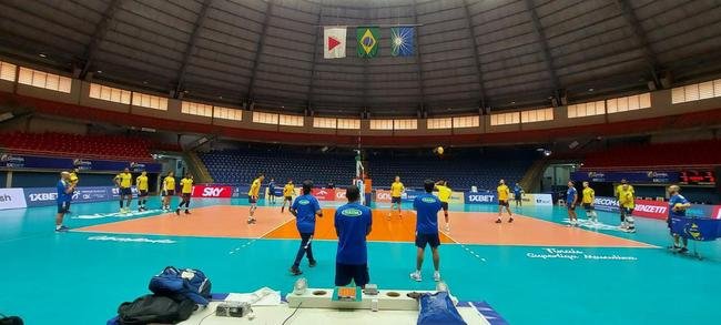 Cruzeiro treina no Sabiazinho, em Uberlndia, antes da deciso contra o Minas na Superliga Masculina