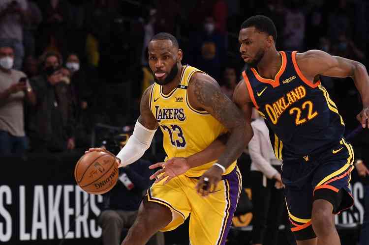 Lakers enfrenta primeira disputa das finais de conferência fora de casa  nesta terça-feira