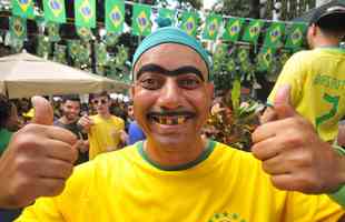 Na regio da Savassi, em BH, torcedores vibram com vitria do Brasil sobre a Sua, por 1 a 0, pela segunda rodada do Grupo G da Copa do Mundo do Catar