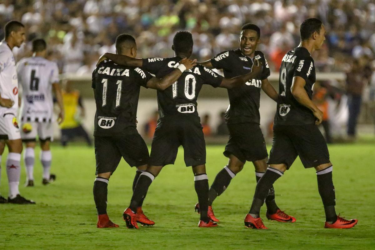 Botafogo-PB e Atltico se enfrentaram na noite desta quarta-feira, pela Copa do Brasil