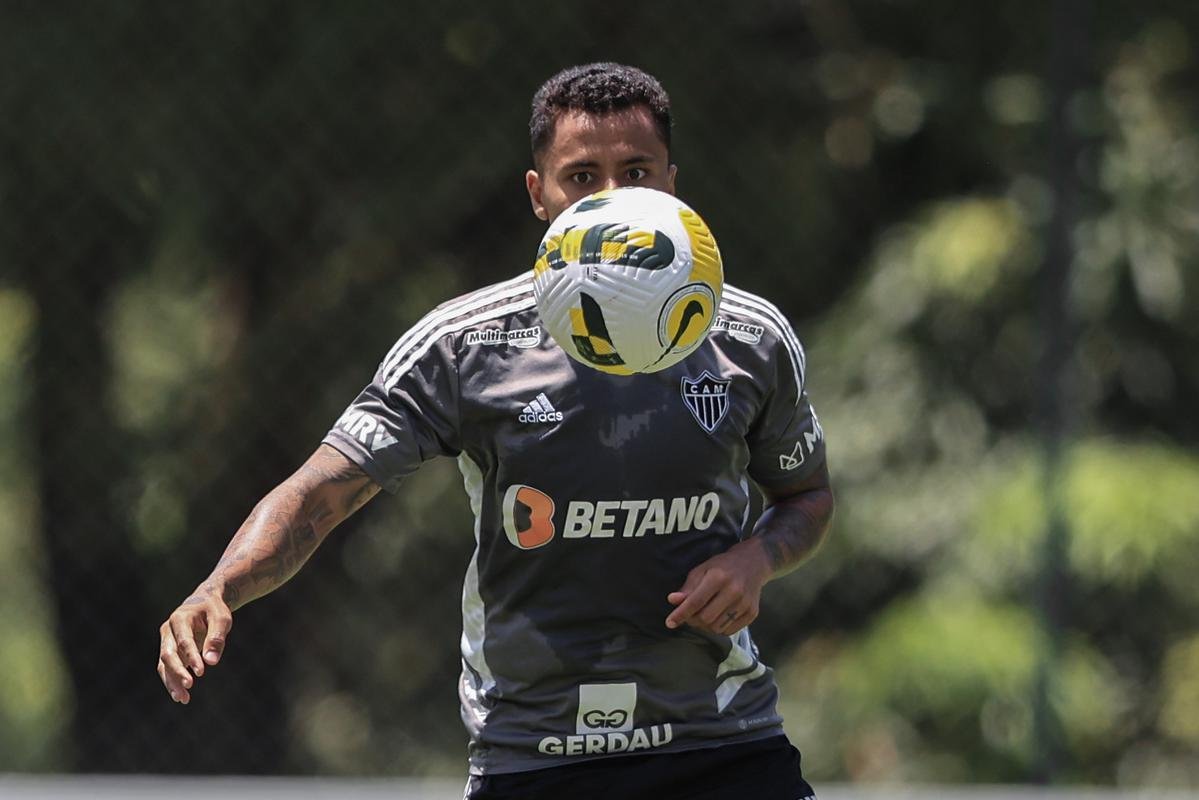 Fotos do treino do Atltico, que teve Hulk em campo 