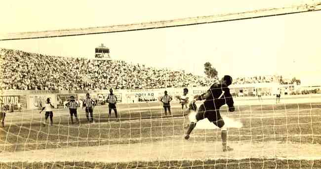16/09/1964 - futbolista