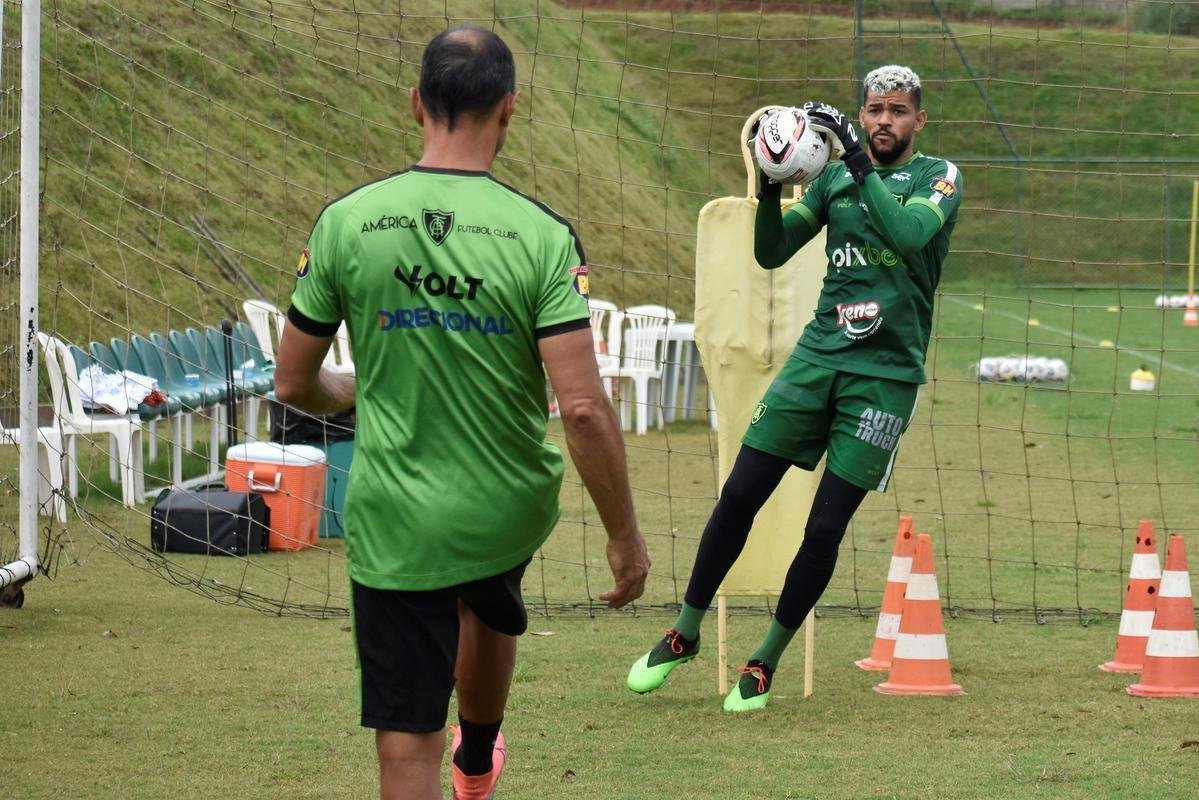 Fotos do treino do Amrica nesta segunda-feira (07/02) no CT Lanna Drumond
