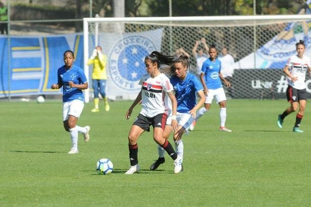 Cruzeiro e São Paulo ficaram no empate por 1 a 1 na finalíssima do Brasileiro Feminino A2