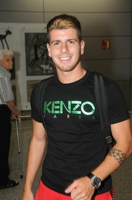 Meia argentino Toms Andrade, de 21 anos, vindo do River Plate, chegou a BH para defender o Atltico