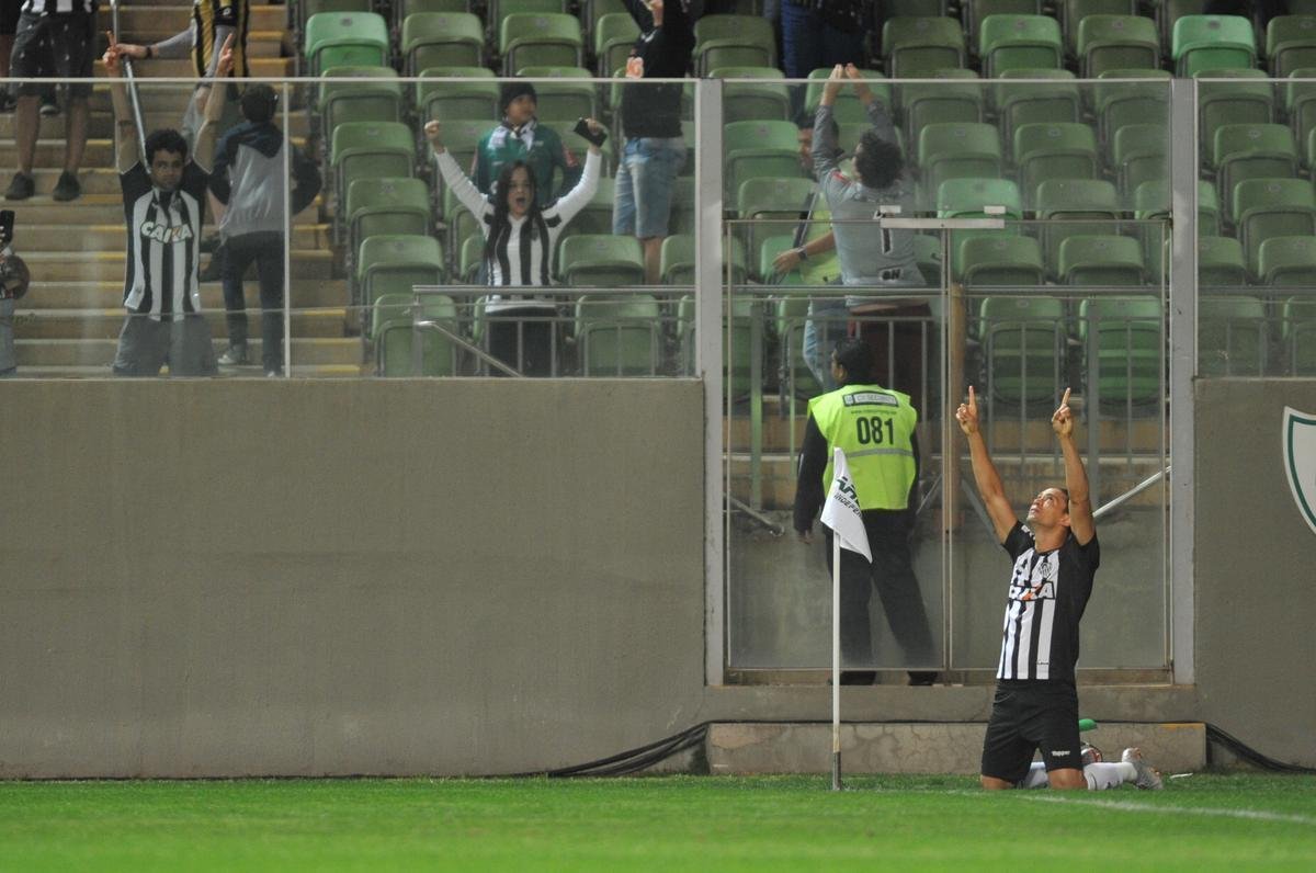 Fotos da partida entre Atltico e So Paulo, no Independncia