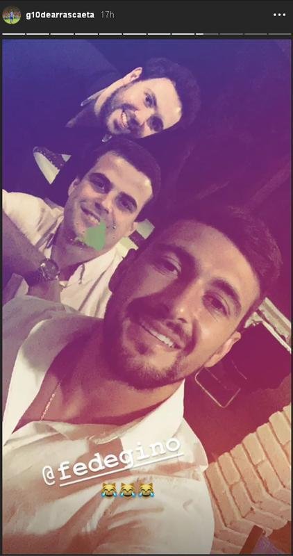 Arrascaeta curte os ltimos dias de frias na companhia de amigos, no Uruguai