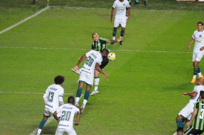 Amrica e Gois se enfrentaram no Independncia, pela 15 rodada da Srie A do Campeonato Brasileiro