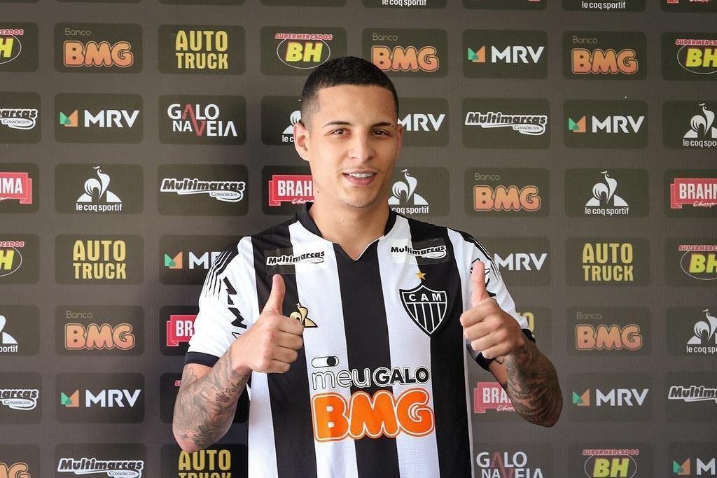 Guilherme Arana - Mais um jogador contratado neste ano. Guilherme Arana assinou por emprstimo com o Atltico at junho de 2021. O Galo pagou 2,5 milhes de euros (R$ 11,75 milhes. O Galo ter que pagar mais 2,5 milhes de euros para compr-lo de forma definitiva. Ele subir para a segunda posio no ranking. Em seis jogos pelo clube, o lateral-esquerdo soma um gol e uma assistncia.