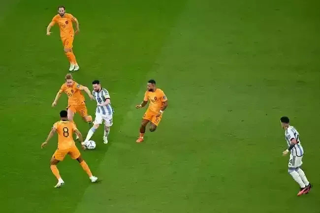 A classifica��o dram�tica da Argentina sobre a Holanda registrou 24.7 pontos no Ibope
