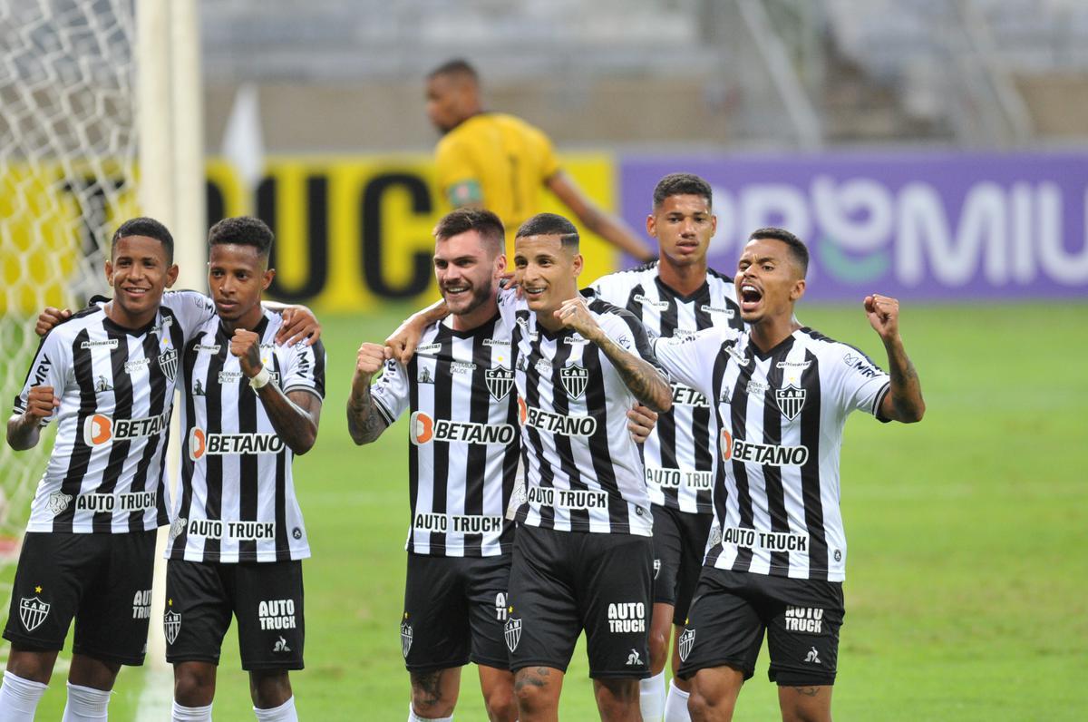 Fotos do jogo entre Atltico e Boa Esporte, no Mineiro, pela 10 rodada do Campeonato Mineiro