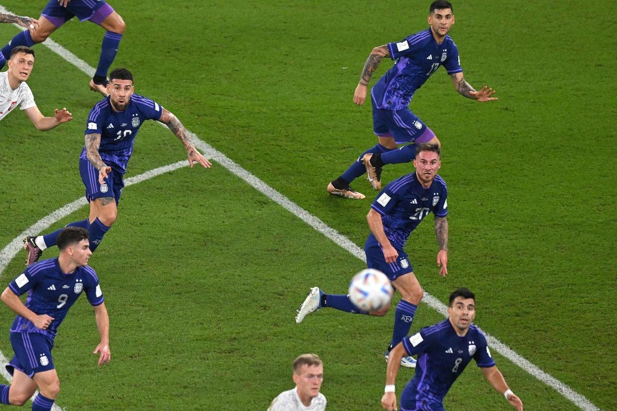Fotos do jogo entre Polnia e Argentina no Estdio 974, em Doha, pela terceira rodada do Grupo C da Copa do Mundo, no Catar