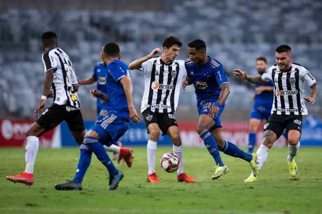 Cruzeiro provoca Atlético-MG com número de títulos: Grandeza incomparável  - Gazeta Esportiva