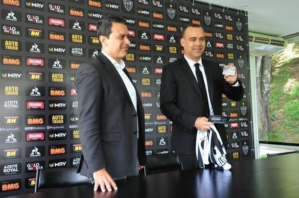 Fotos da apresentao de Rafael Dudamel no Atltico