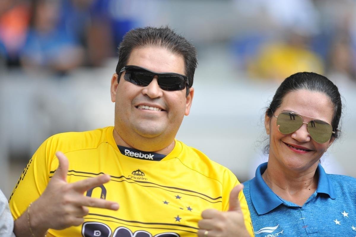 Mames tomam conta das arquibancadas do Mineiro para o duelo entre Cruzeiro e Sport