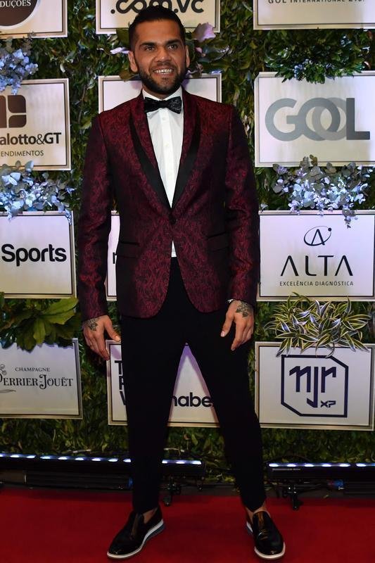 Daniel Alves foi um dos convidados para o leilo beneficente do Instituto Neymar Jr