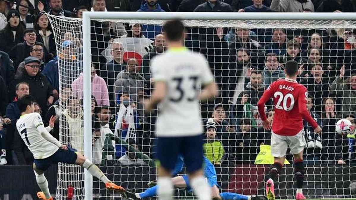 Com gol de Son, Tottenham empata com Manchester United no Campeonato Inglês  - Superesportes