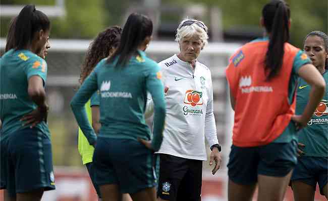 Pia Sundhage prepara Seleção para os amistosos contra Dinamarca e Suécia
