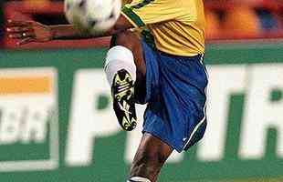 Copa do Mundo de 1998 (Frana) - O Brasil perdeu ainda Juninho Paulista, Flvio Conceio (foto) e Mrcio Santos por leso durante a competio.