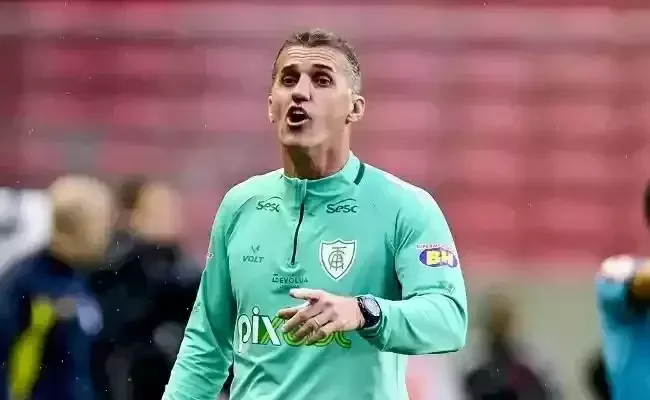 Vagner Mancini (Am�rica) - um sal�rio do treinador no clube
