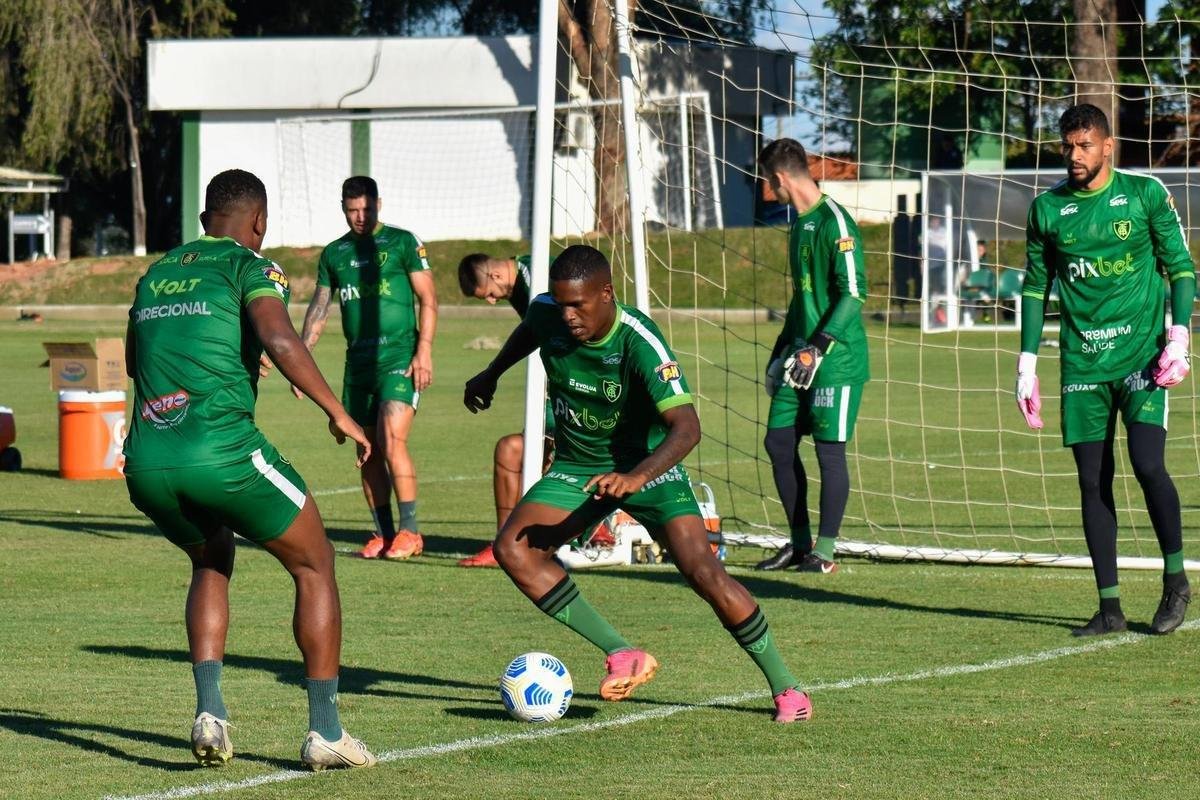 Gustavo Marques (zagueiro)