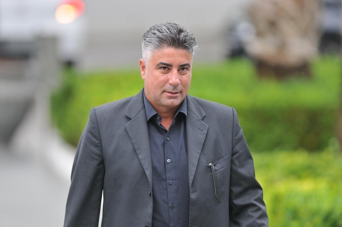 Atltico voltou ao trabalho nesta quinta-feira e apresentou Ricardo Oliveira; alm do atacante, presidente Sergio Sette Cmara e diretor de futebol Alexandre Gallo falaram com os jornalistas