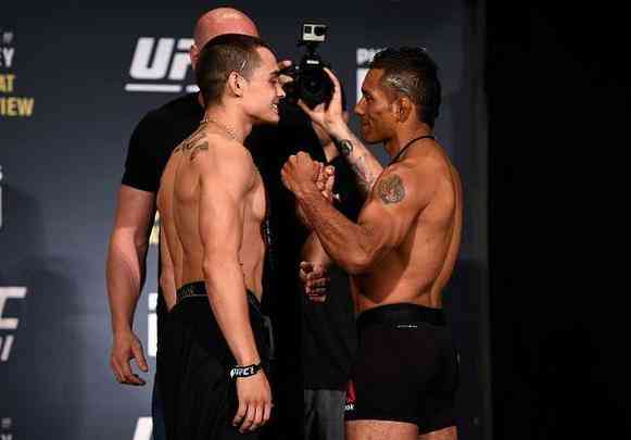 Pesagem do UFC 201, em Atlanta - Ryan Benoit 57,1kg x Fredy Serrano 57,1kg 