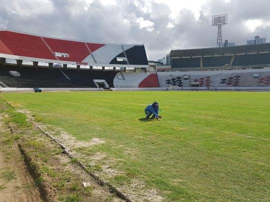Estreia do Arruda na temporada 2020 acontece no sbado, s 19h, em um jogo do Santa Cruz pelo Campeonato Pernambucano, contra o Petrolina. Equipe corre contra o tempo para finalizar pintura e obra a tempo do jogo.