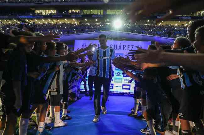 Grêmio apresenta Luis Suárez em evento especial na Arena