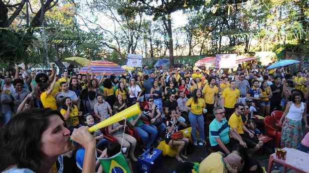 Brasileirão chegando! 11 bares para assistir futebol em BH