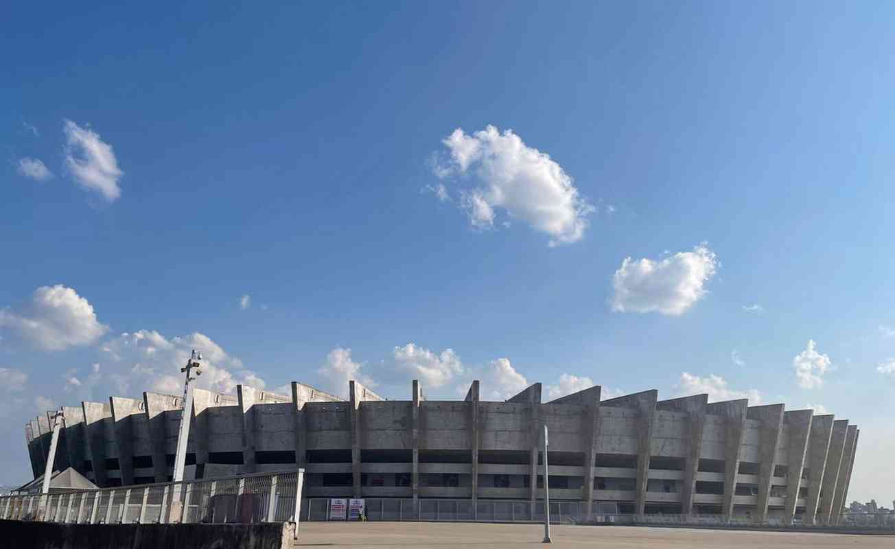 Fotos da torcida do Atltico no pr-jogo contra o Palmeiras no Mineiro