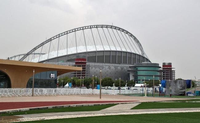 Estdio Internacional Khalifa: inaugurada em 1976, arena em Doha recebeu vrios eventos esportivos internacionais importantes e foi remodelada para o Mundial do Catar
